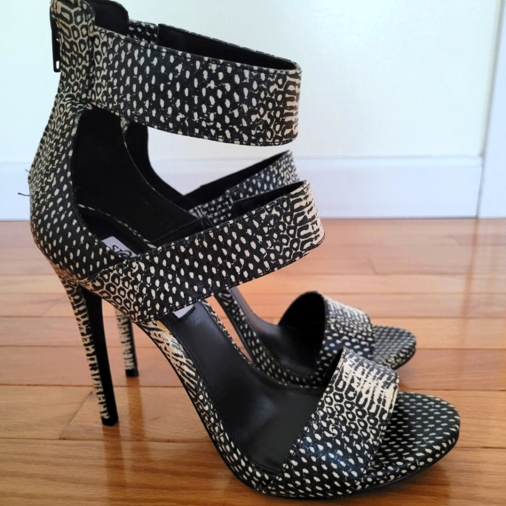 High-heeled sandals